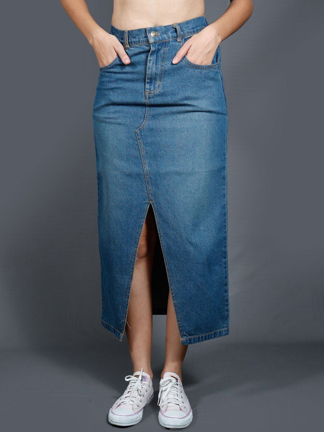 Chemistry Midi Front Slit Straight Skirt
