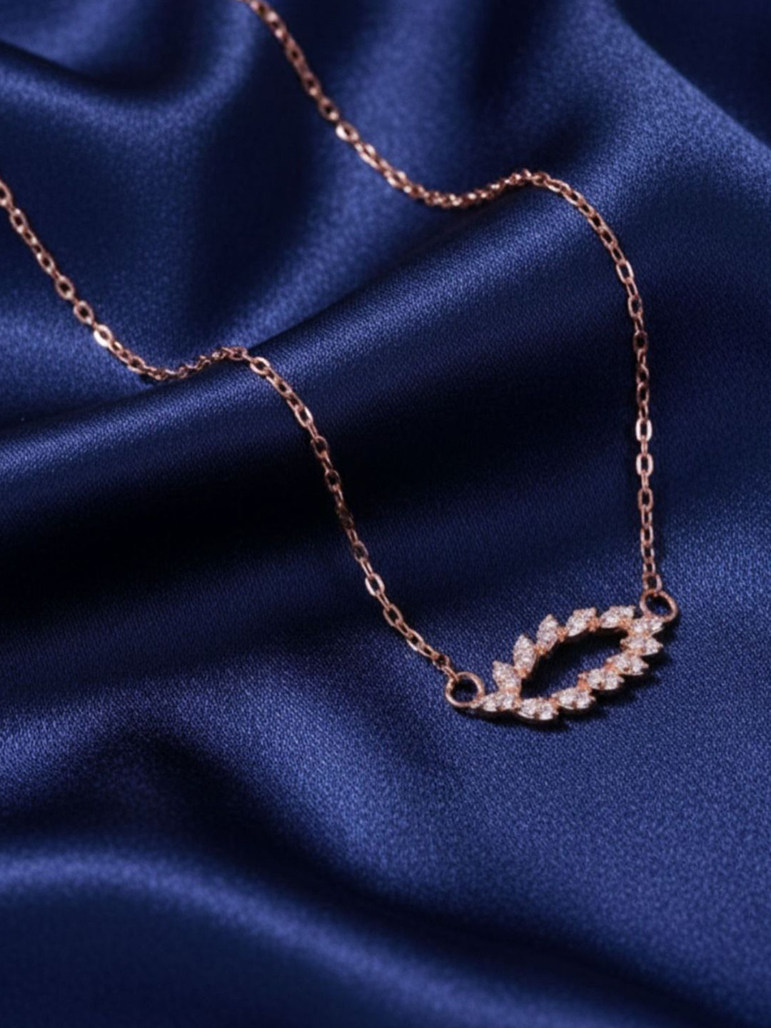 RACHIVA 925 Sterling Silver Rose Gold Leaf Cascade Pendant with Link Chain