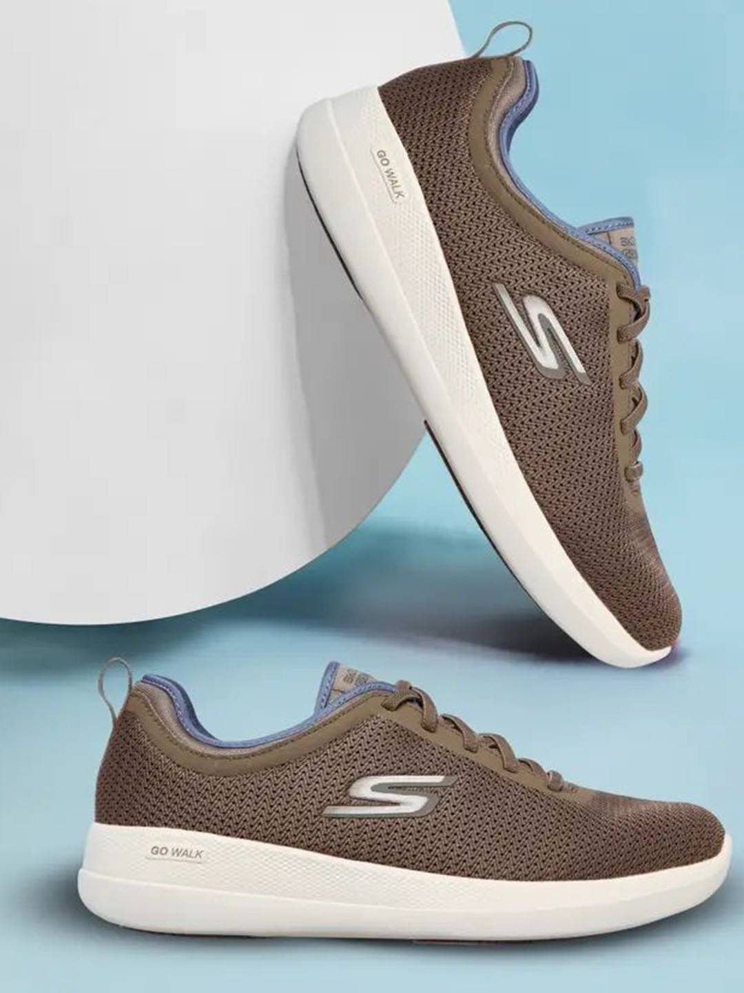 Skechers Men Textured Running Synthetic Outdoor Flat Running Sports Shoes