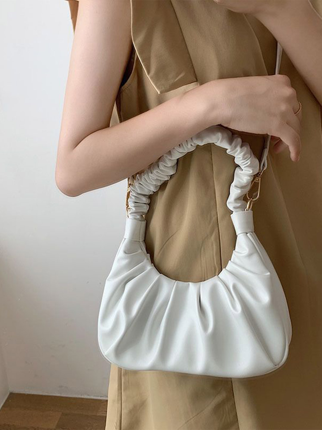 CORSICA Women Solid PU Shoulder Baguette Bag