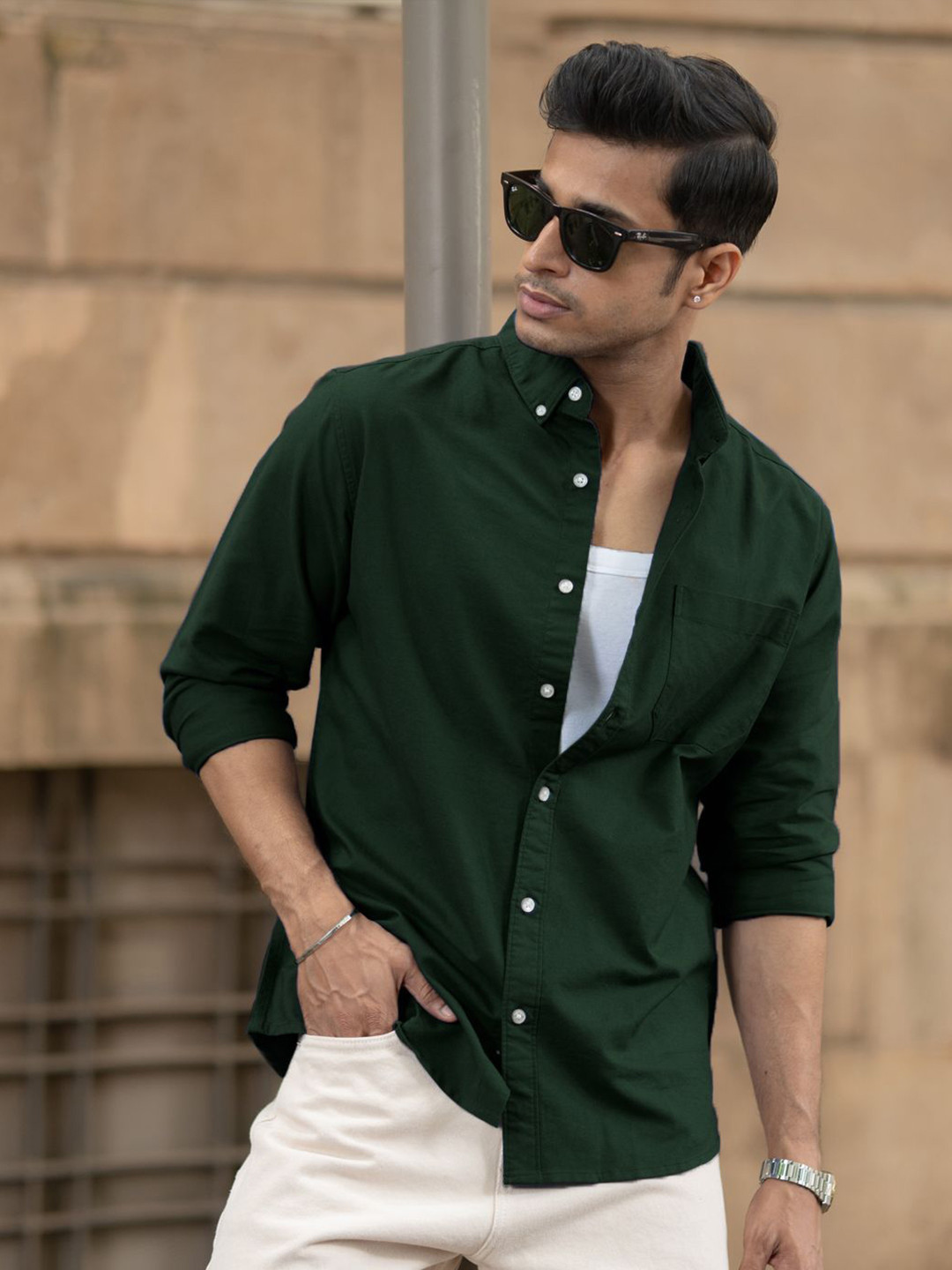 Powerlook Men Solid Button-Down Collar Pure Cotton Emerald Casual Shirt