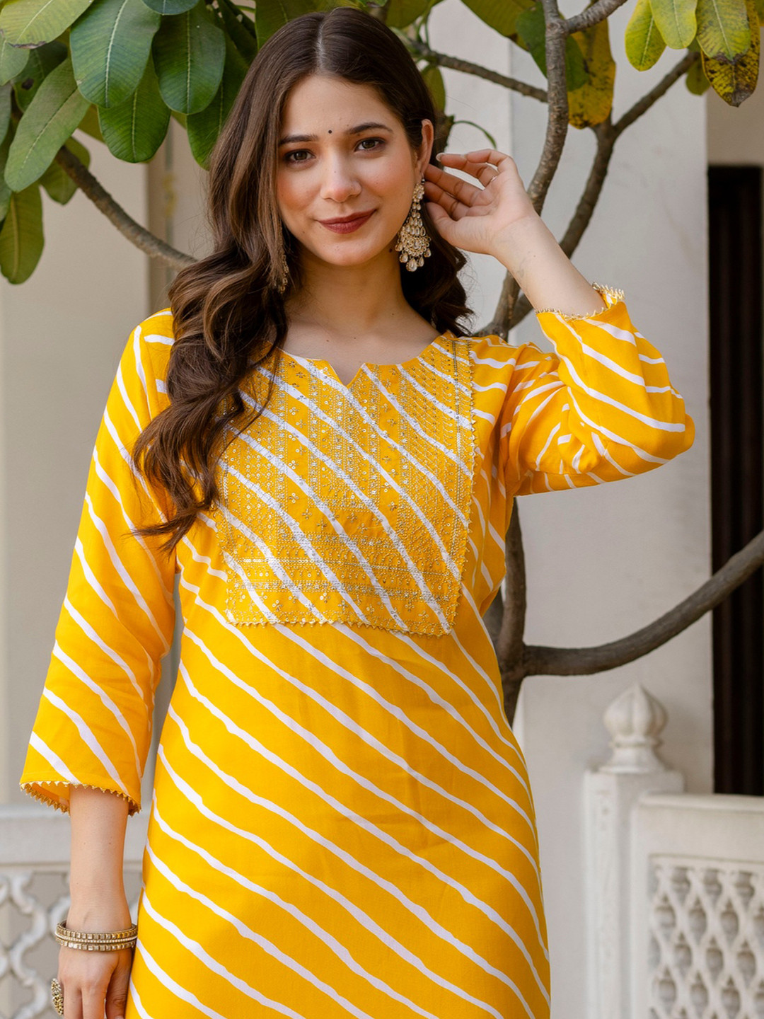 SURHI Women Leheriya Embroidered Thread Work Pastels Kurta