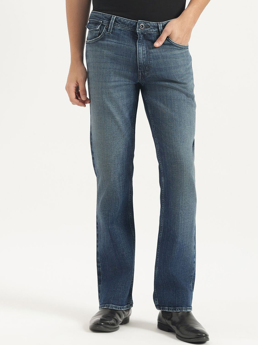 United Colors of Benetton Men Bootcut Mid-Rise Light Fade Cross Hatch Jeans