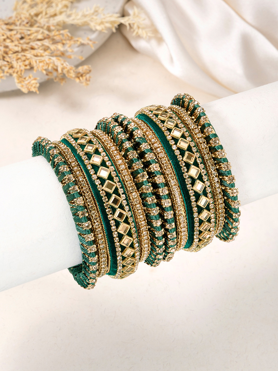 Peora Set Of 2 Gold-Plated Kundan Stoned Bangles