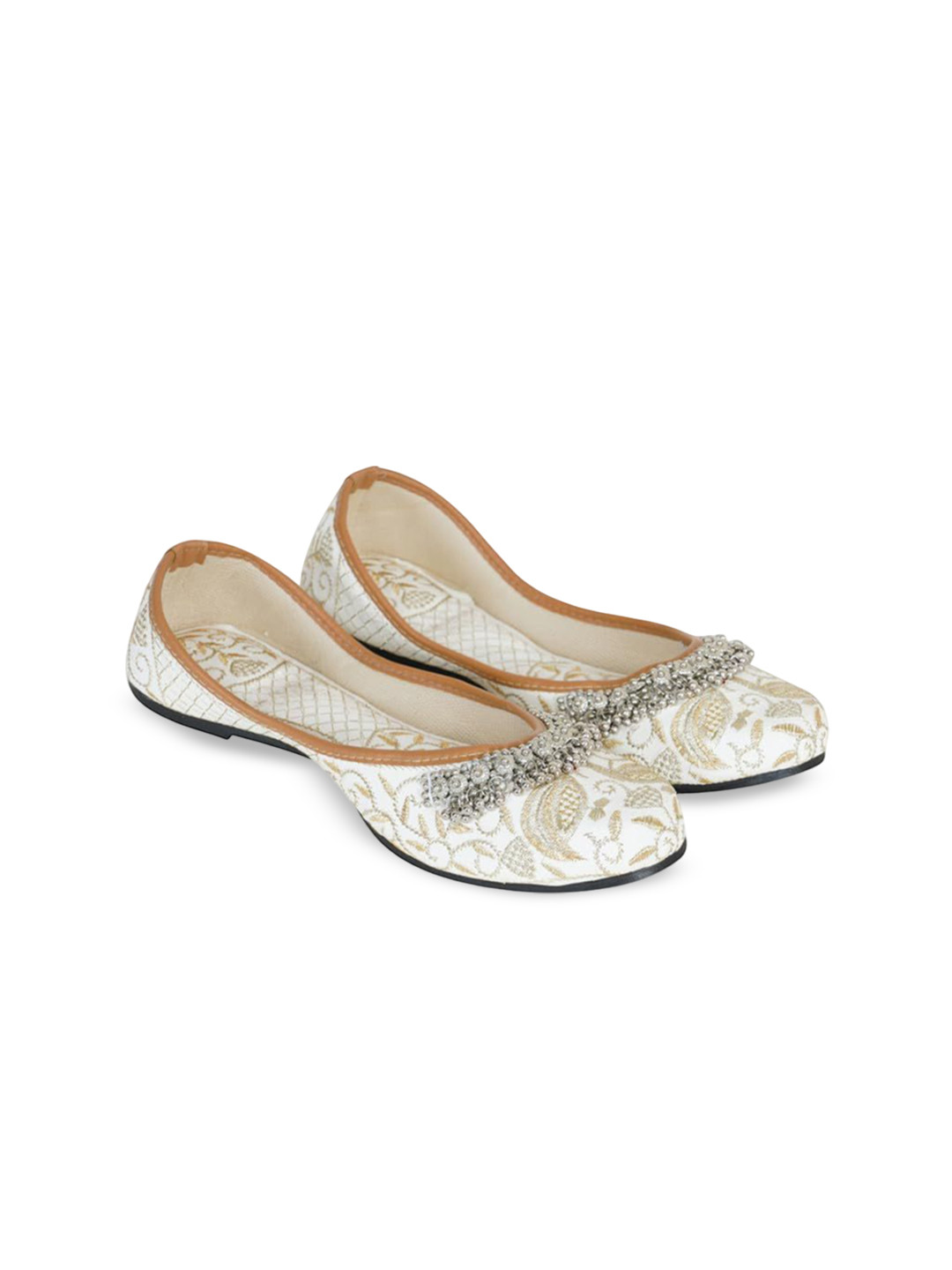 DFR Women Rajasthani Embroidery Ethnic Mojaris Flats With Payal Detail