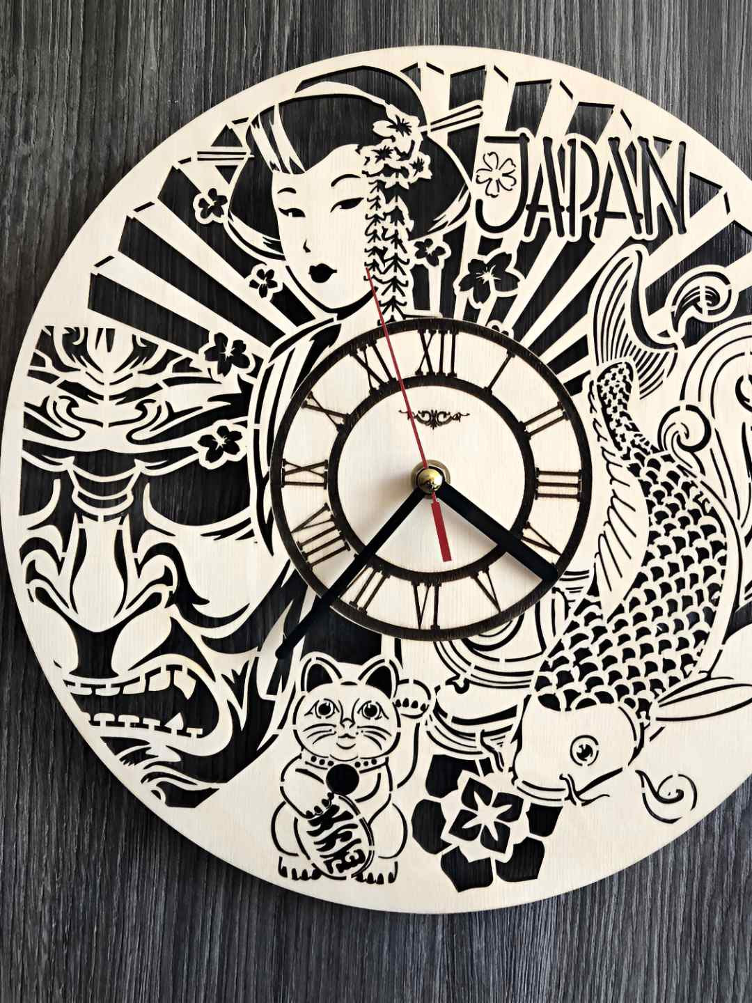 QEZNEF Beige And Black Contemporary Round Wooden Analogue Wall Clock