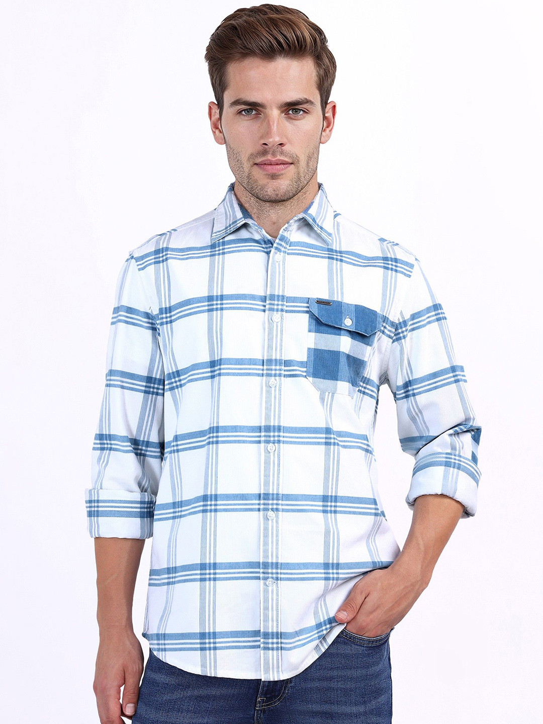 Iconic Men Relaxed Fit Buffalo Checked Spread Collar Pure Cotton Casual Shirt