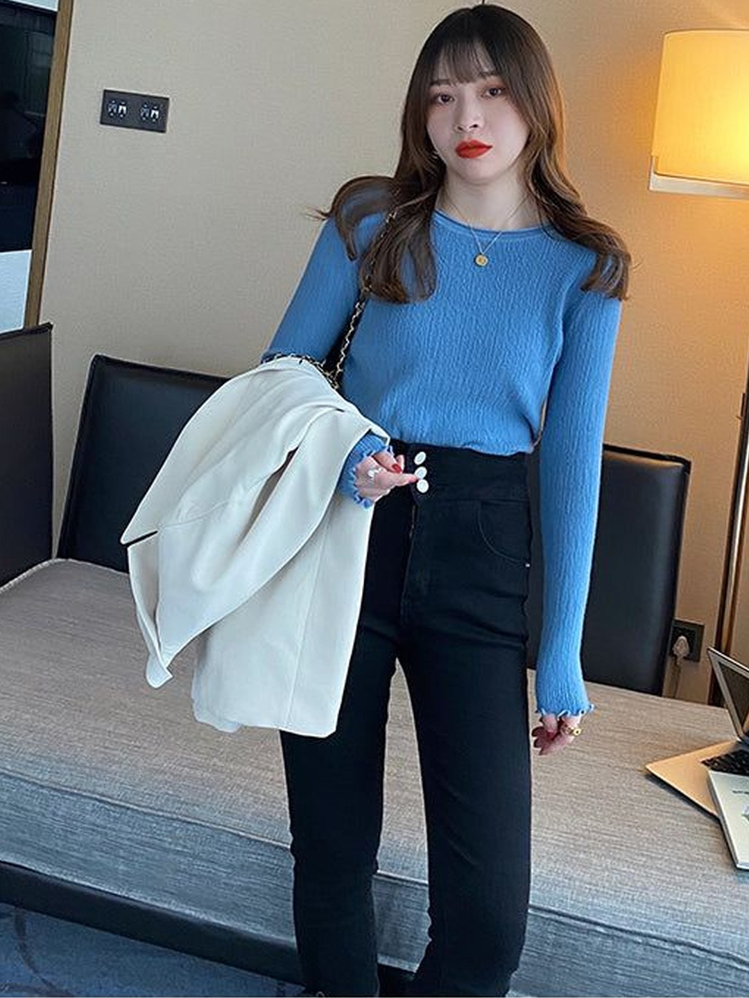 Outzidr Women Mock Neck Full Sleeve Scallop Hem Fitted Top