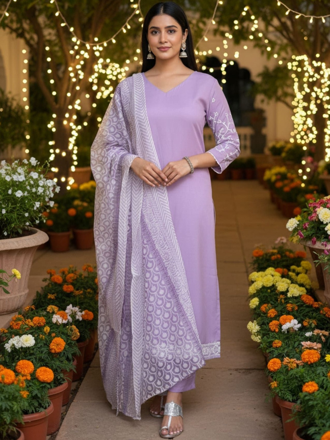 JISHNAM V-Neck Calf Length Three-Quarter Sleeves Kurta With Trousers & Dupatta