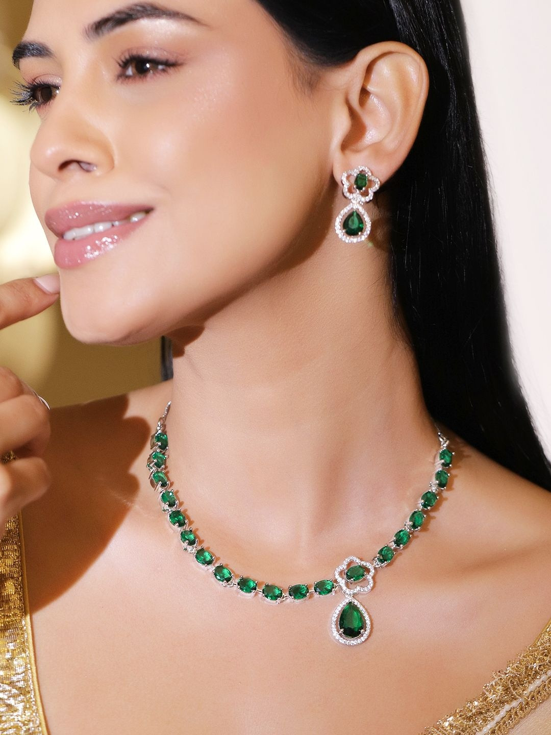Women Rhodium-Plated Emerald Green & White Cubic Zirconia Floral & Teardrop Necklace Set