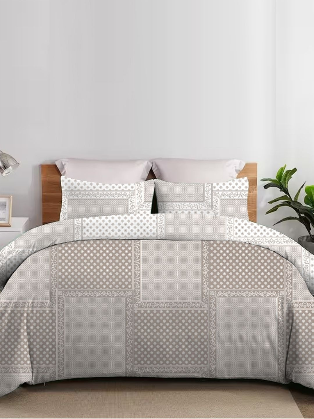Sleeping Owls- because your sleep matters Beige Geometric AC Room 150 GSM Comforter