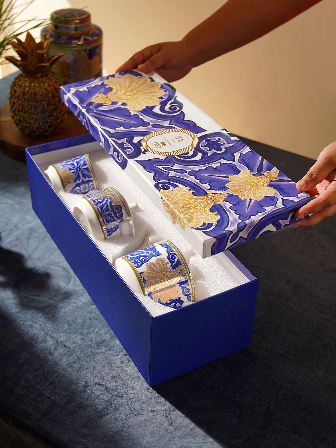 Pure Home and Living Blue & White 3 Pieces Pineapple Printed Tea Set