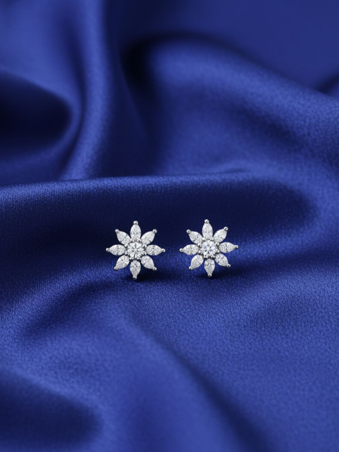 RACHIVA 925 Sterling Silver Cubic Zirconia Studded Flower Shaped Studs