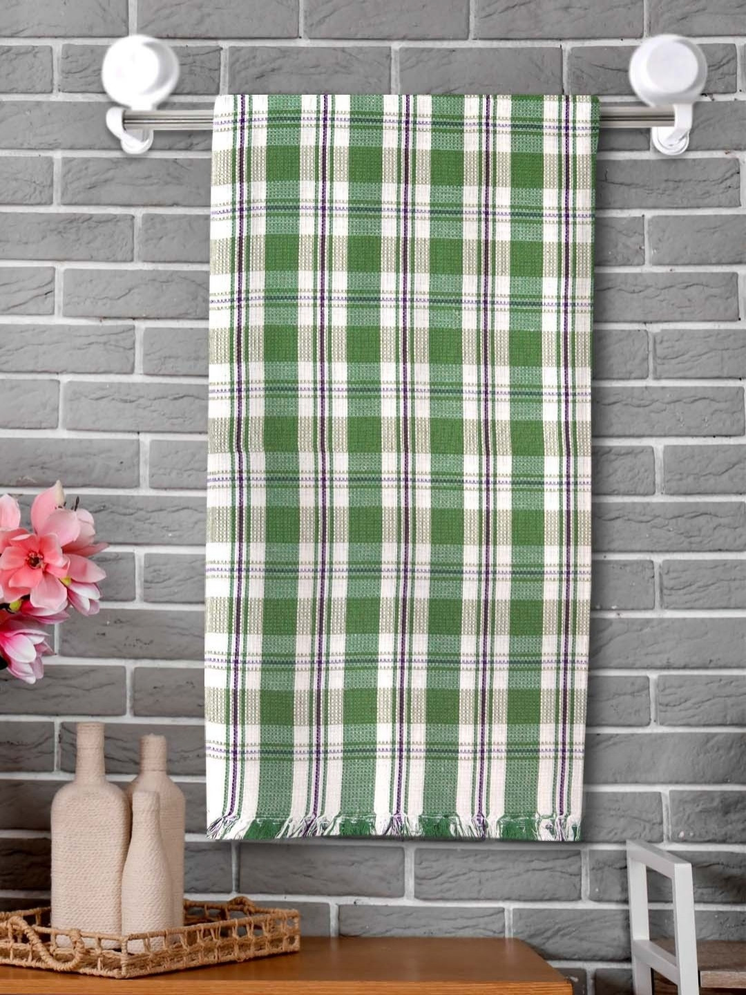 Athom Living Green & White Checkered Printed Cotton 210 GSM Thin Bath Towels
