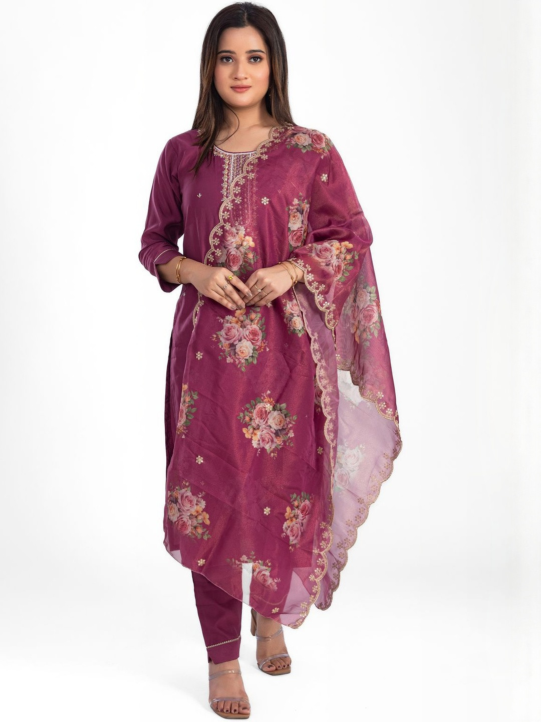 Label By Anusha Women Floral Embroidered Kurta with Trousers & Dupatta