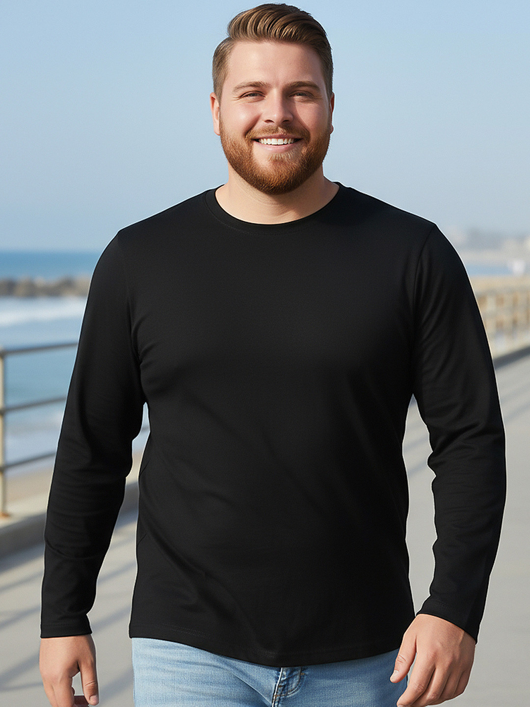 Bewakoof Plus Size Men Black Full Sleeves T-shirt