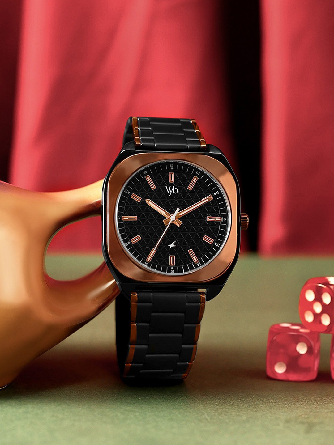 Fastrack Vyb 6.0 Aviator Men Dial & Stainless Steel Straps Analogue Watch FV30034KM01W