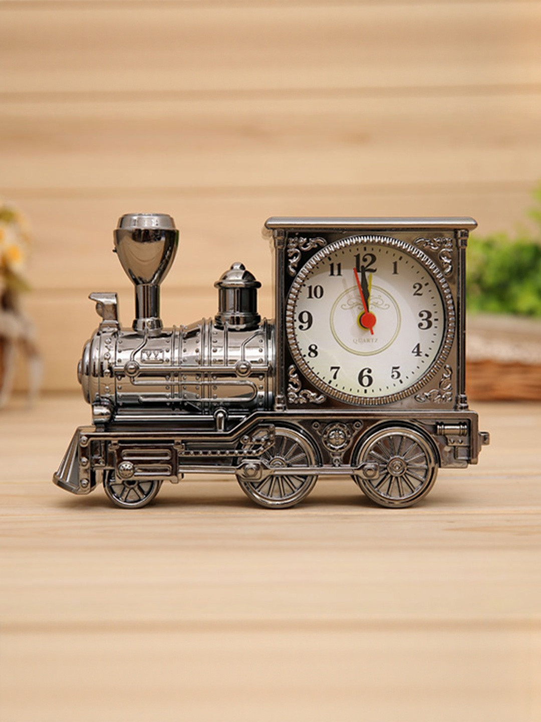 Flenzy Black & White Train Engin Shaped Vintage Alarm Clock
