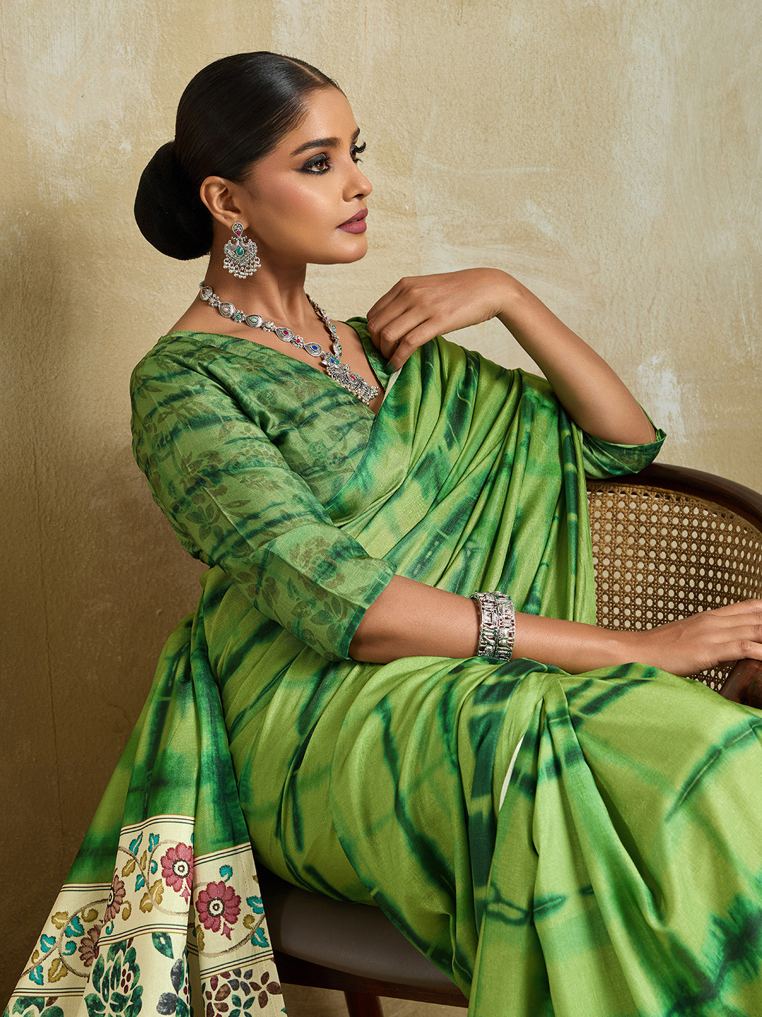 Mitera Tie and Dye Dyed Bagh Saree with Matching Blouse