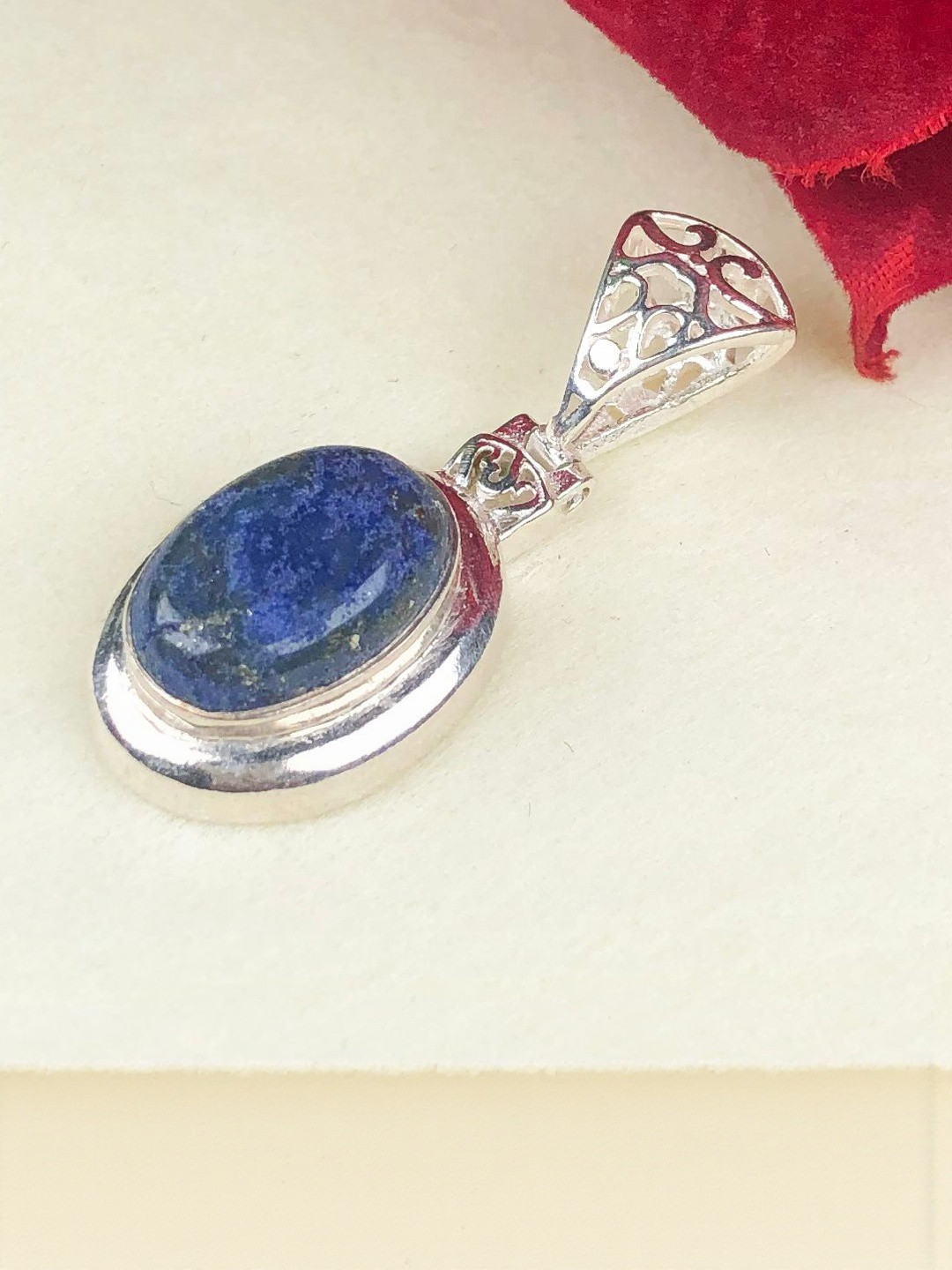Zhupuk Silver-Plated Lapis Lazuli Oval Pendants