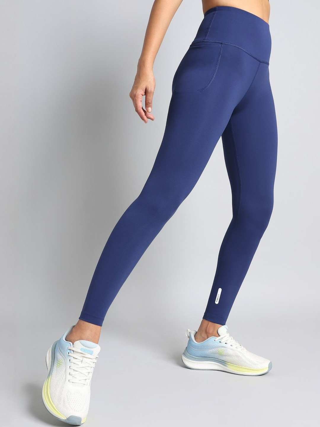 CULT Women's Blue Core Training COMFlex Tights