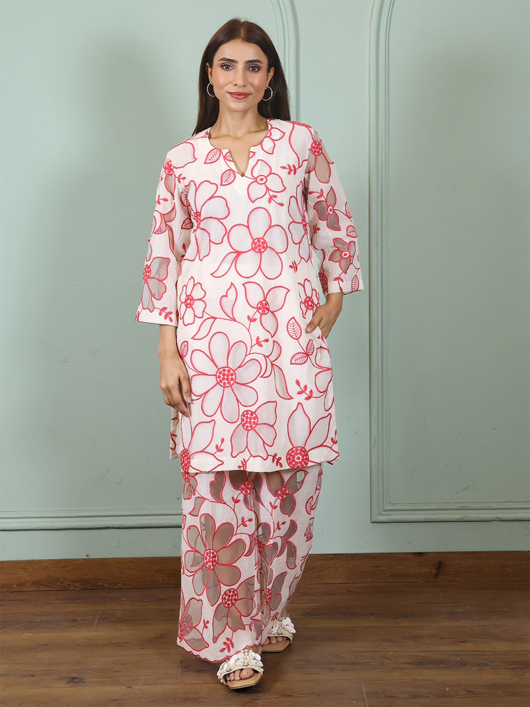 ALLUREARMOIRE Women Floral Cut work Embroidered Regular Kurta With Palazzos
