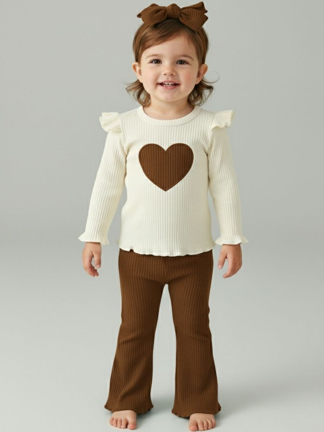 FAVORITE STORE Girls Printed Top with Trousers