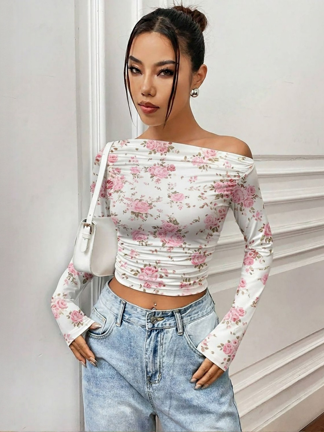 Istyle Can Women Floral Printed Gathered Off-Shoulder Full Sleeve Crop Top