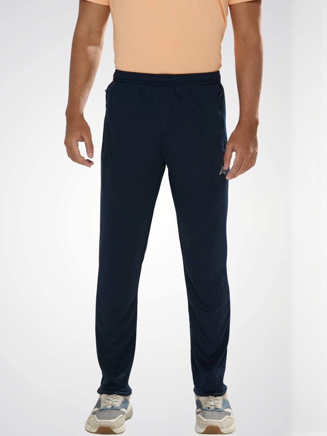 AGUANTE Men Solid Regular Fit Everyday Lite Track Pants