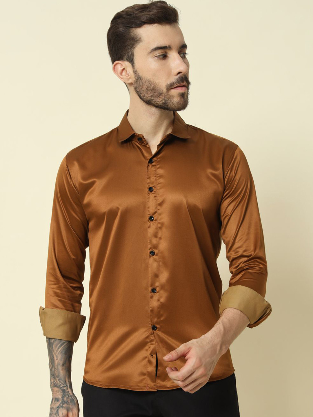 Pjyot by surhi Regular Fit Relaxed Satin Casual Shirt
