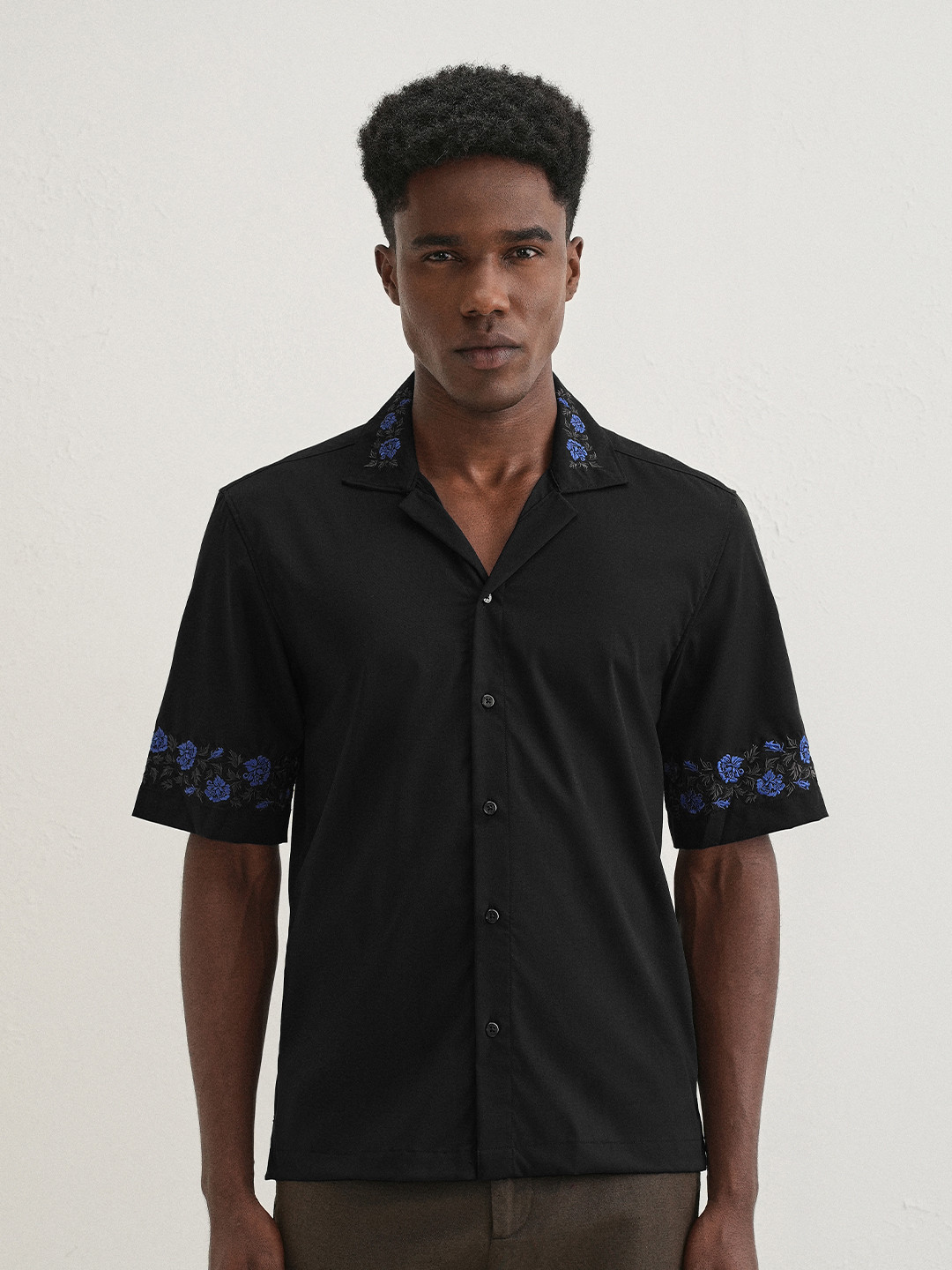 Banana Club Solid Classic Slim Fit Casual Shirt with Floral Embroidered Detail