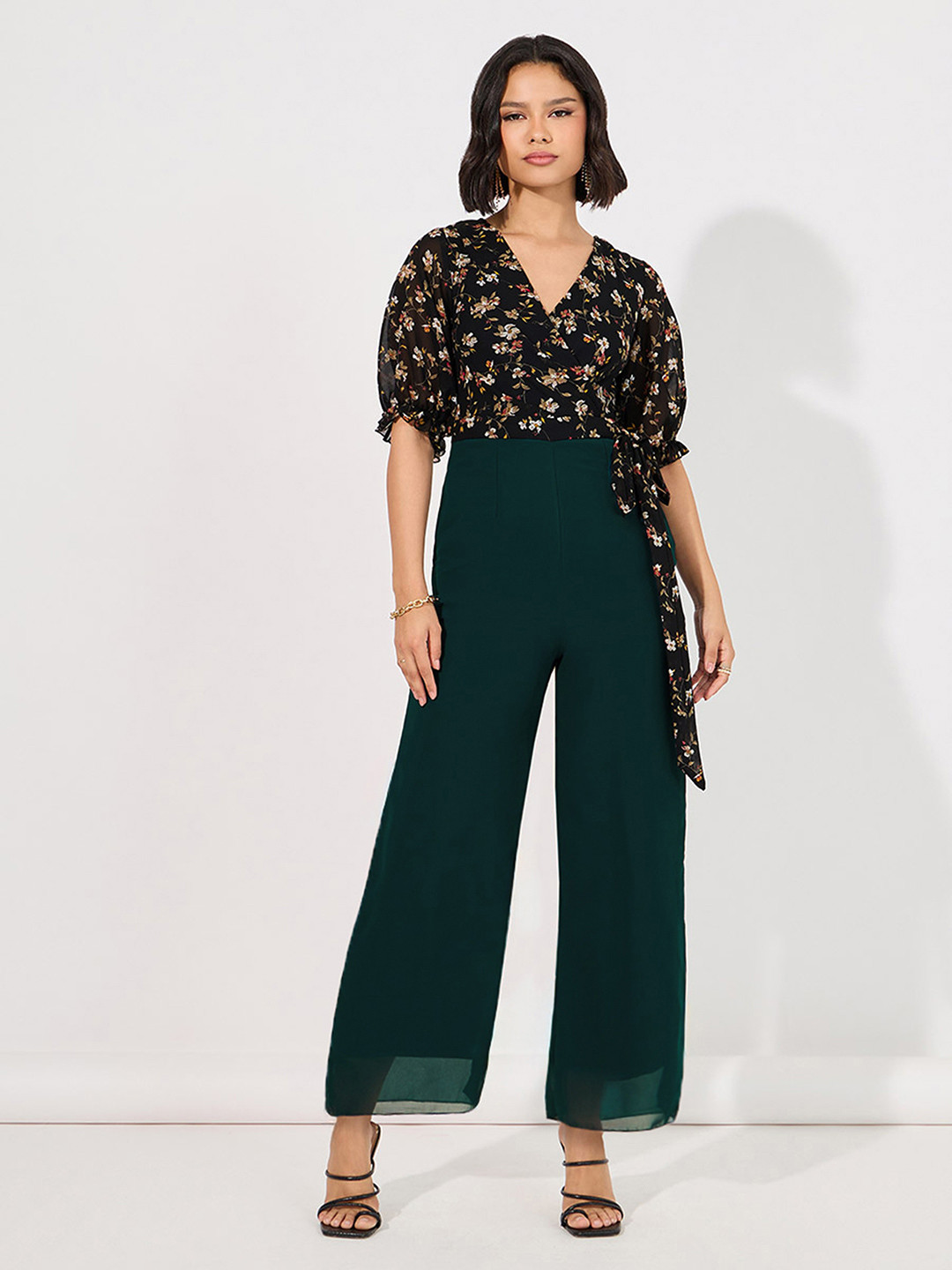 Miss Chase Women Floral Printed V-Neck Puff Sleeve Wrap Georgette Jumpsuit