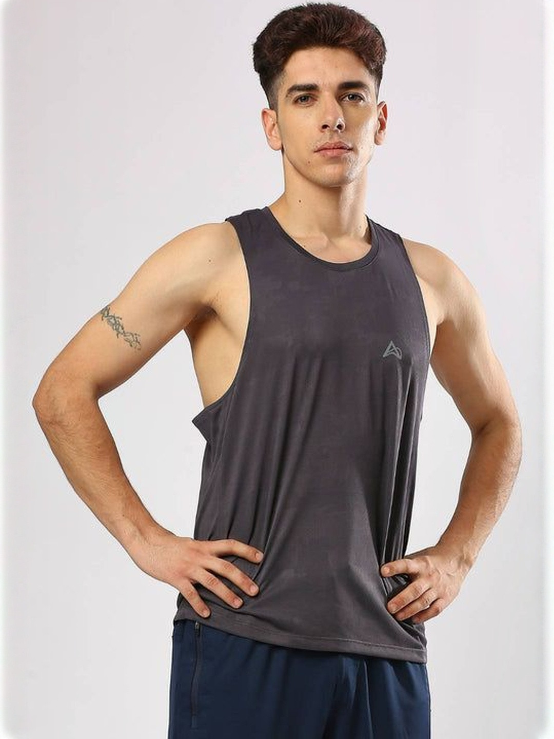 AGUANTE Men Blaze Running Singlet Sleeveless Innerwear Vests