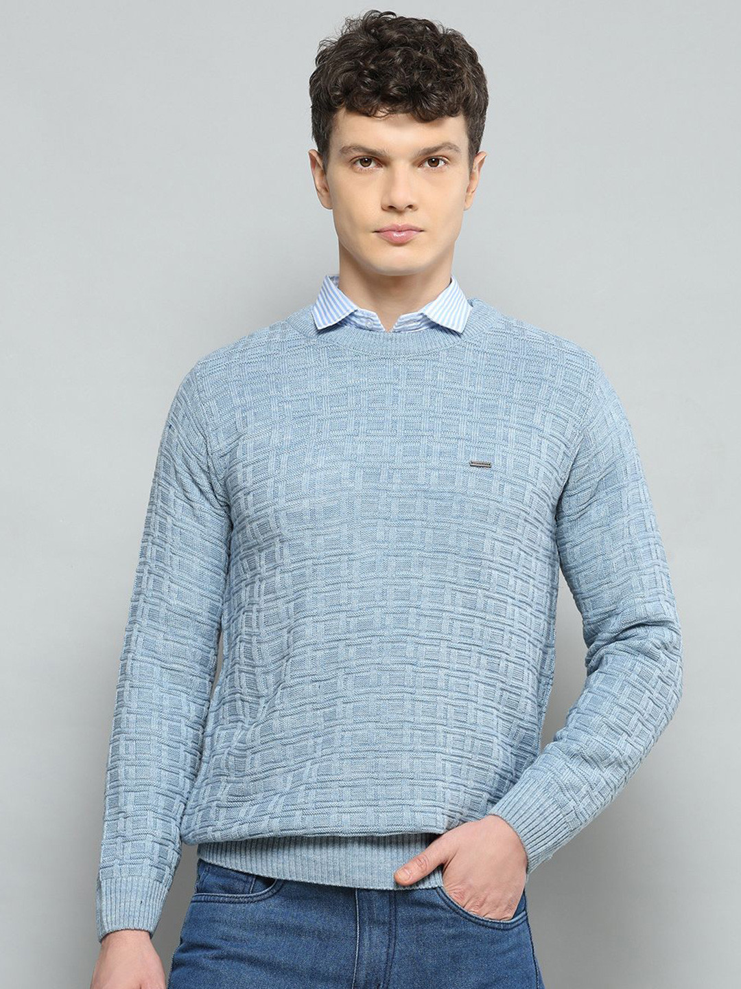 Cloak & Decker Men Geometric Self Design Round Neck Long Sleeves Woollen Pullover Sweaters