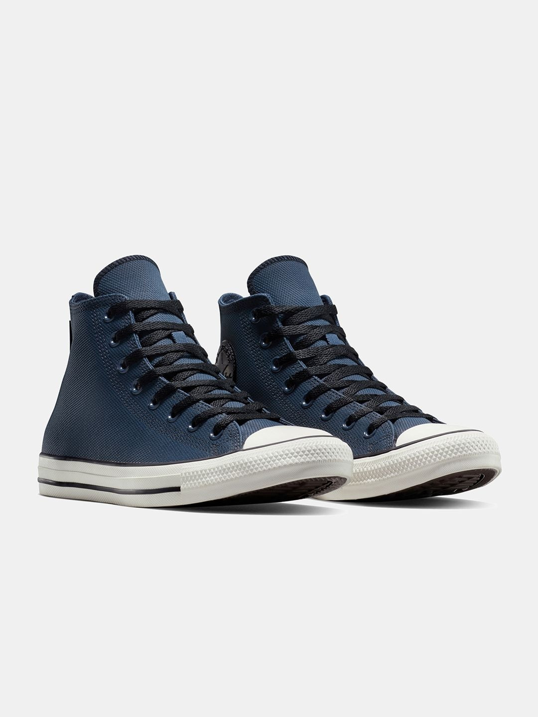 Converse Unisex Textured Leather Contrast Sole Mid-Top Sneakers