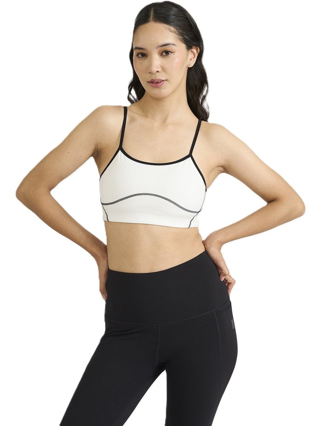 Hunnit Women Round Neck High Impact Medium Coverage Inbuilt Padded Zen Nova Sports Bra