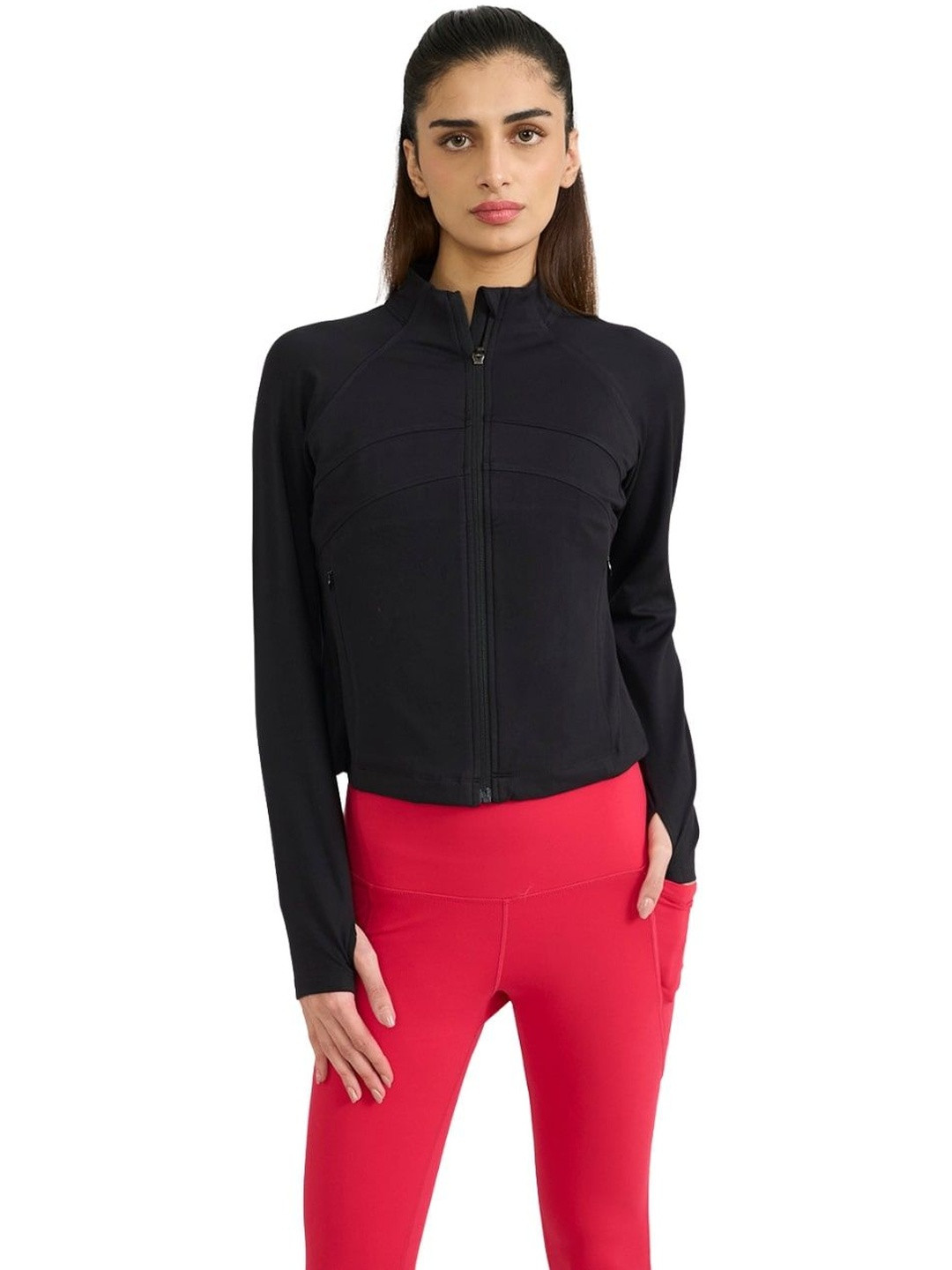 Hunnit Women Raglan Full Sleeves Front Zipper Jacket with 2 Side Pockets for Workout