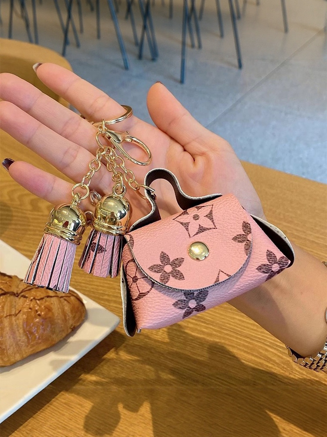 Gopalvilla Charming Mini Purse Key Chain