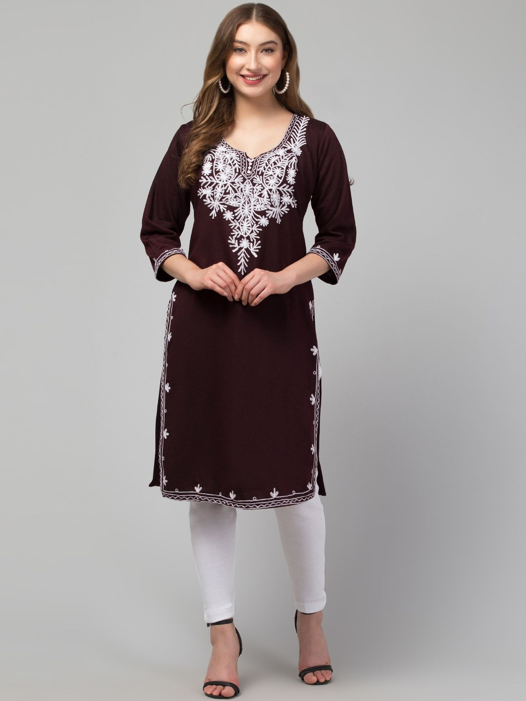 CROWN KING Embroidered Notch Neck Thread Work Straight Woollen Kurta