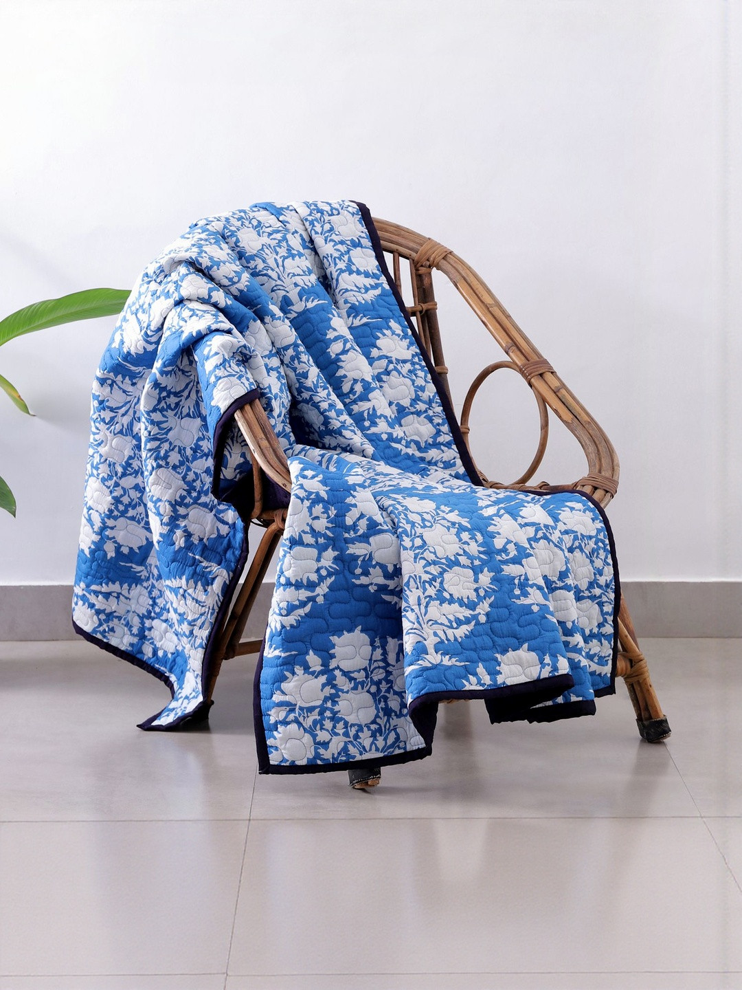 HANDICRAFT PALACE White & Blue Tree Printed Quilted Cotton Sofa Throws