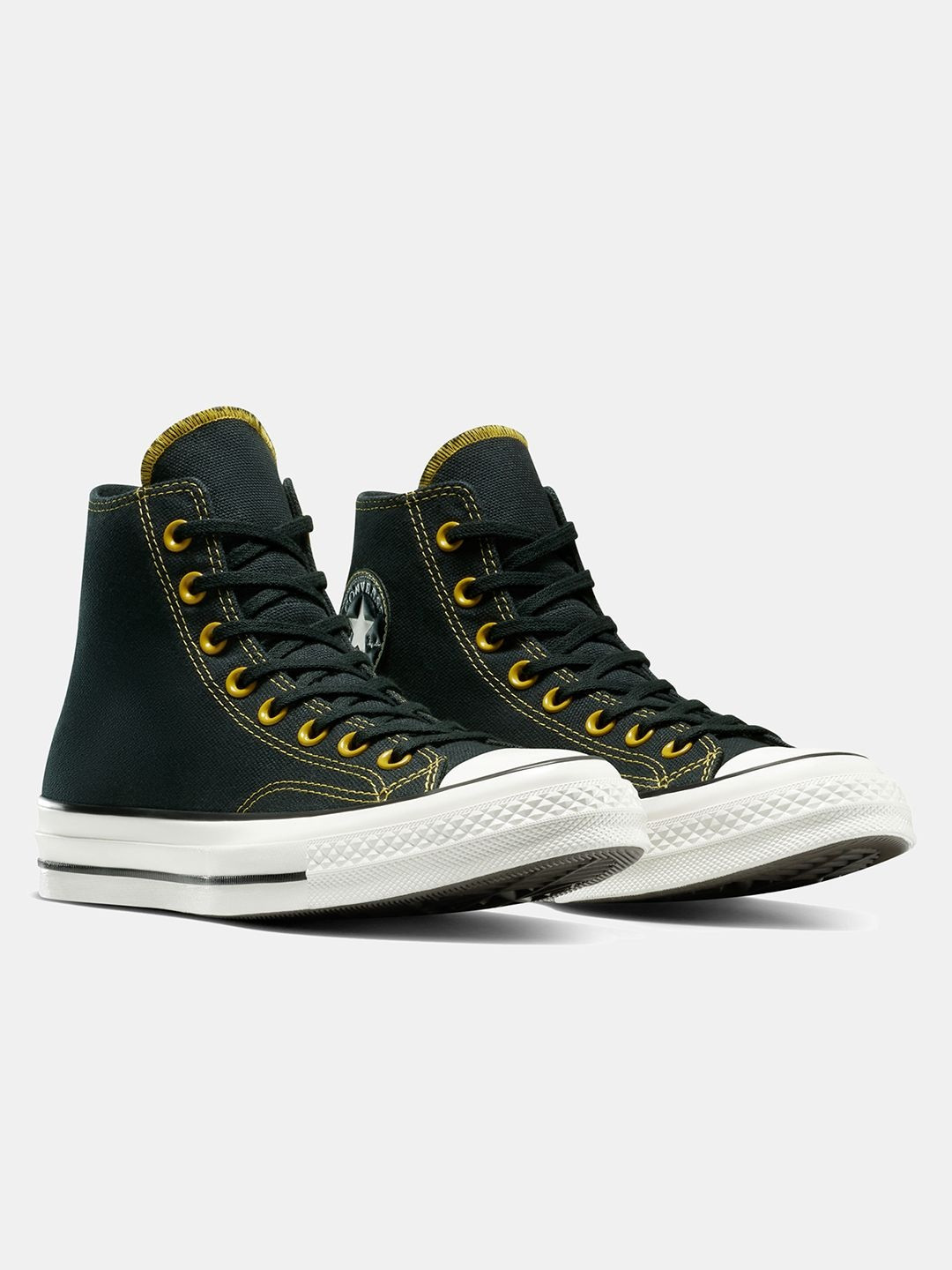 Converse Unisex Waterproof High-Top Round Toe Sneakers