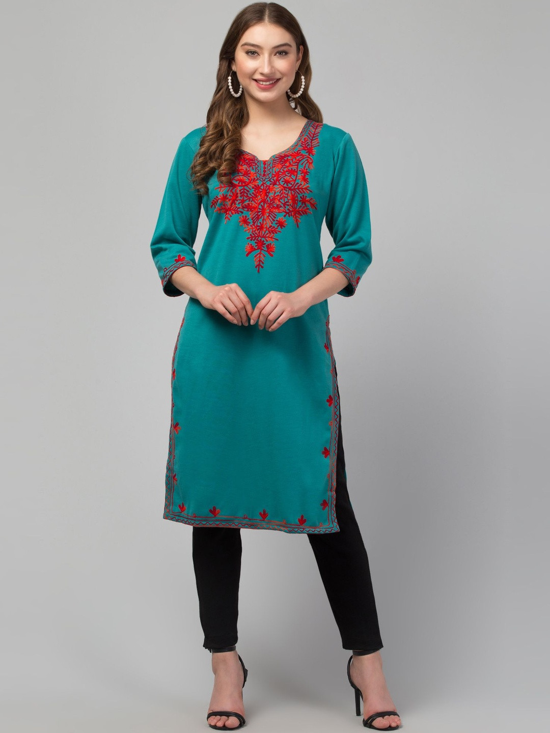 CROWN KING Embroidered Notch Neck Thread Work Straight Woollen Kurta