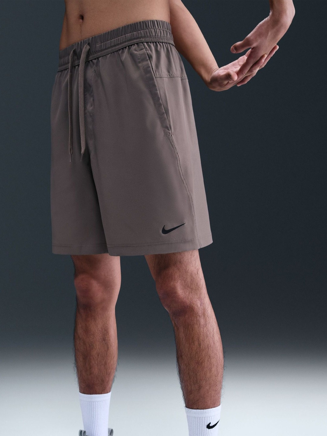Nike Dri-FIT Form Men's 18cm (approx.) Unlined Versatile Shorts