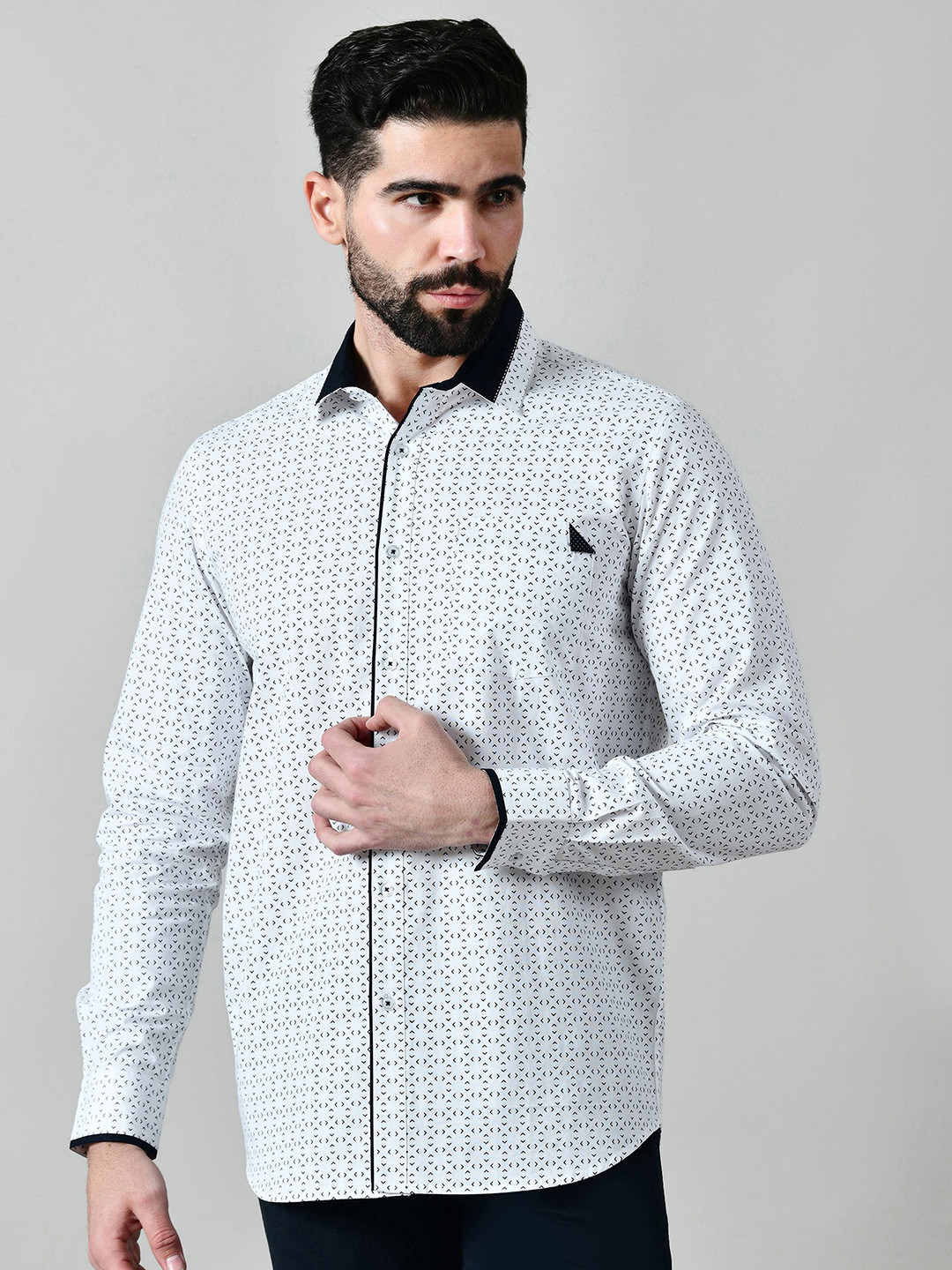 PIER 7 Men Modern Printed Regular Fit Spread Collar Casual Shirt