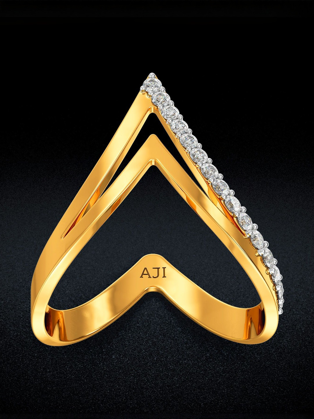 Joyalukkas Women 22Kt Gold Vanki Heritage Finger Ring - 3.08 g