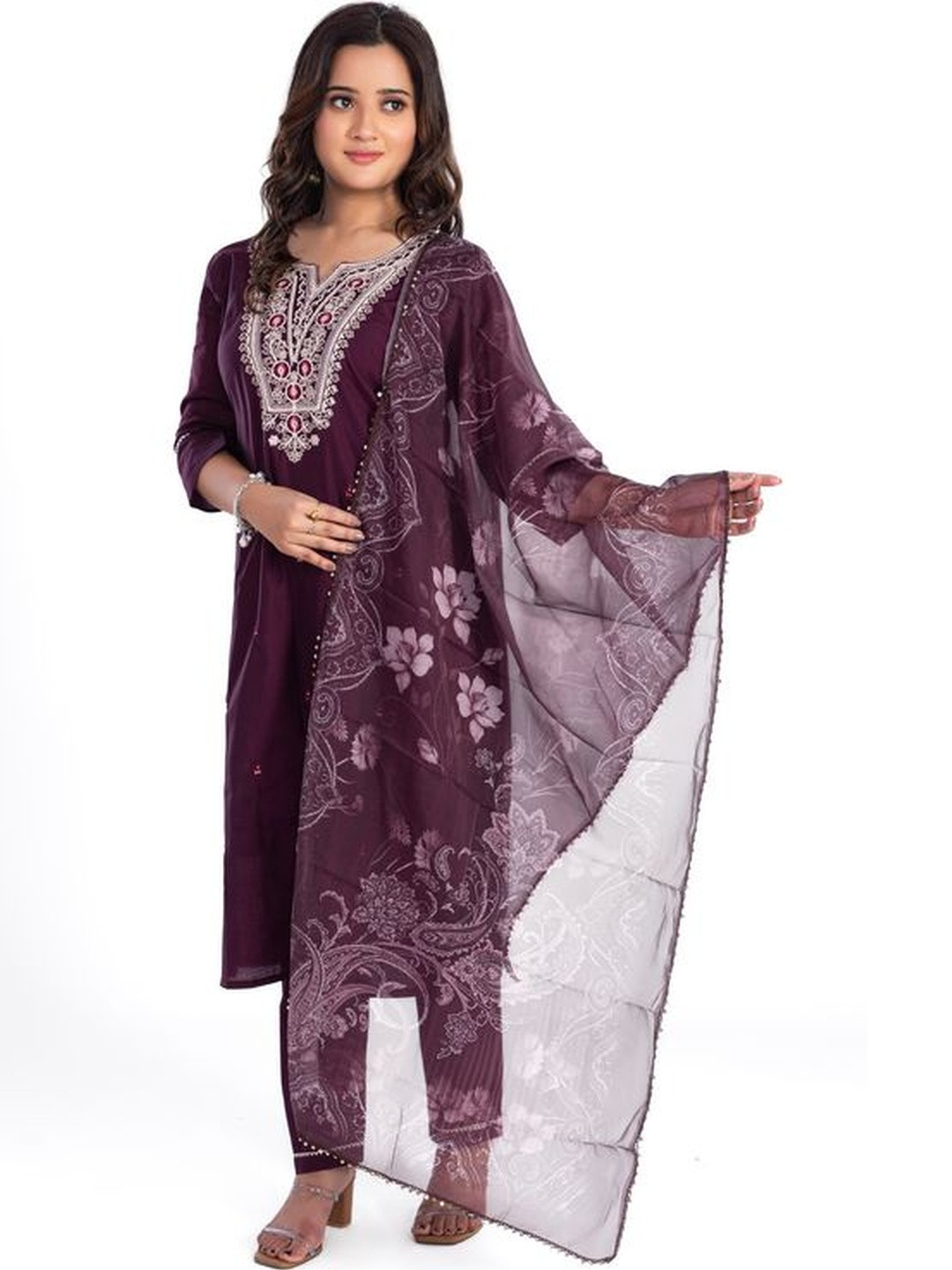 Label By Anusha Women Maroon Embroidered Kurta Pant Set With Dupatta