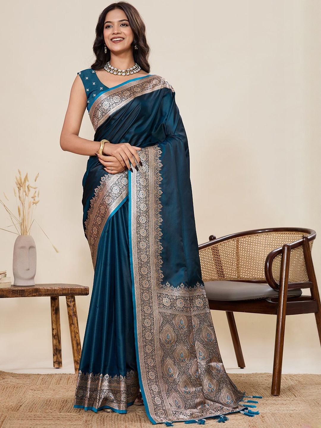 HEER FASHION Ethnic Motifs Zari Satin Saree With Zari Weaving Work