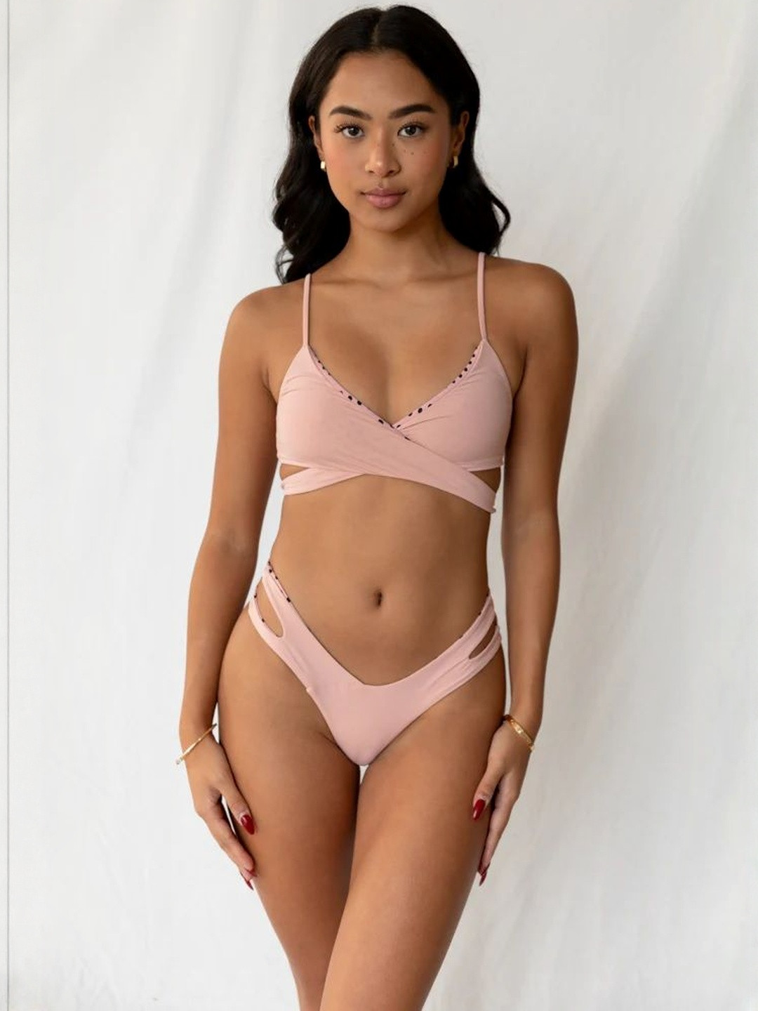 Dream of style Women Cut-Out Wrap Style Criss Cross Bikini Set