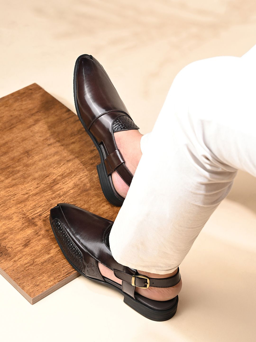 LOUIS STITCH Men Comfortable and Durable Ethnic Roman Shoe-Style Sandals