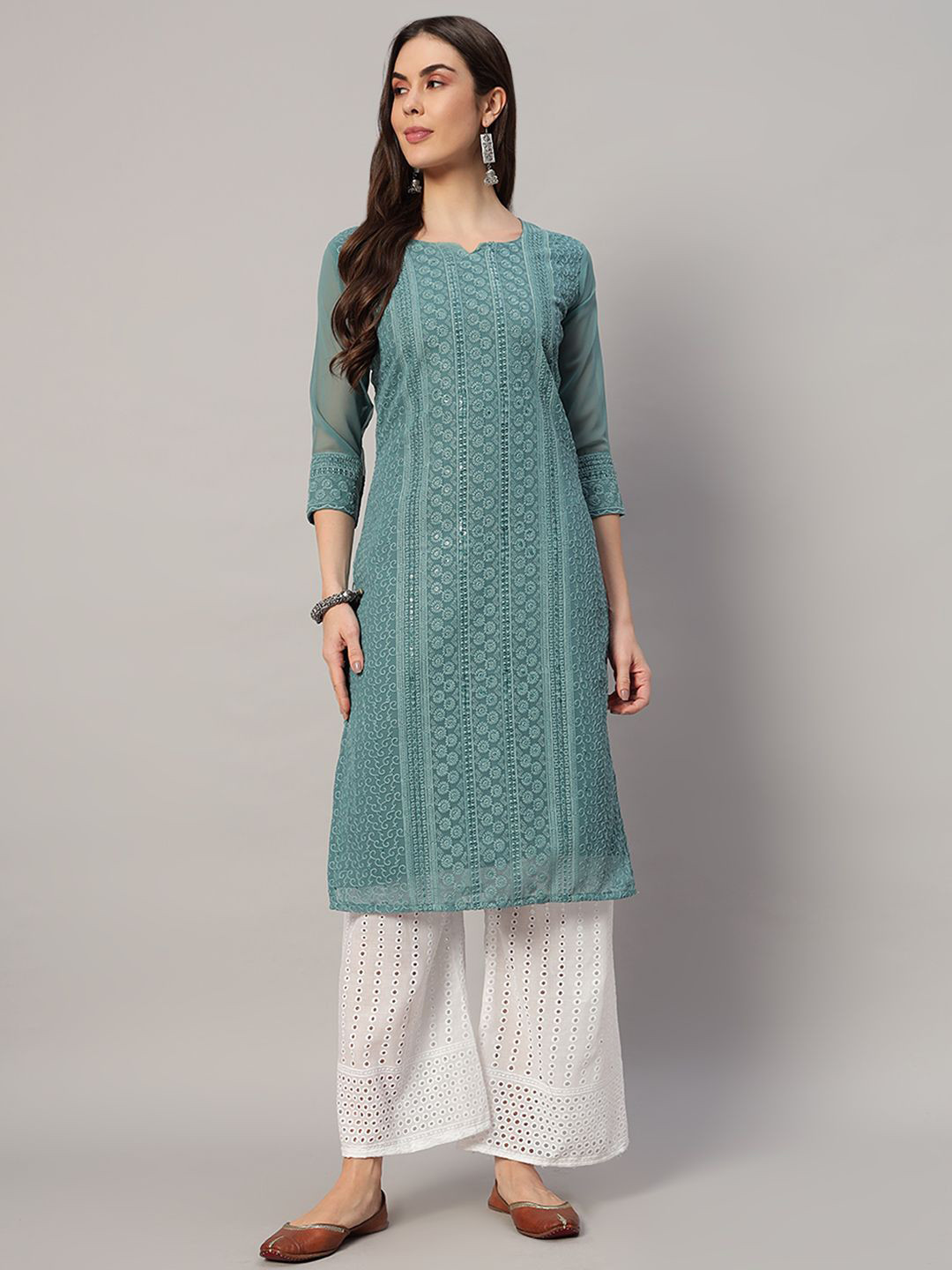 Felopie Women Embroidered Chikankari Kurta